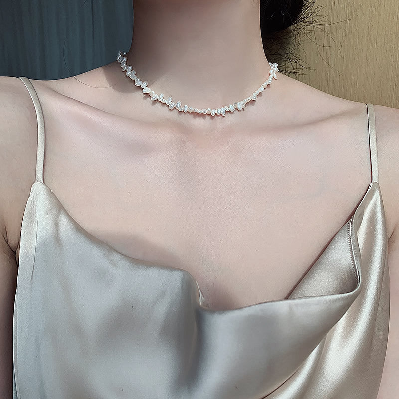 Baroque Pearl Necklace Women's Luxury Niche Design Clavicle Chain Accessories New Necklace Accessories