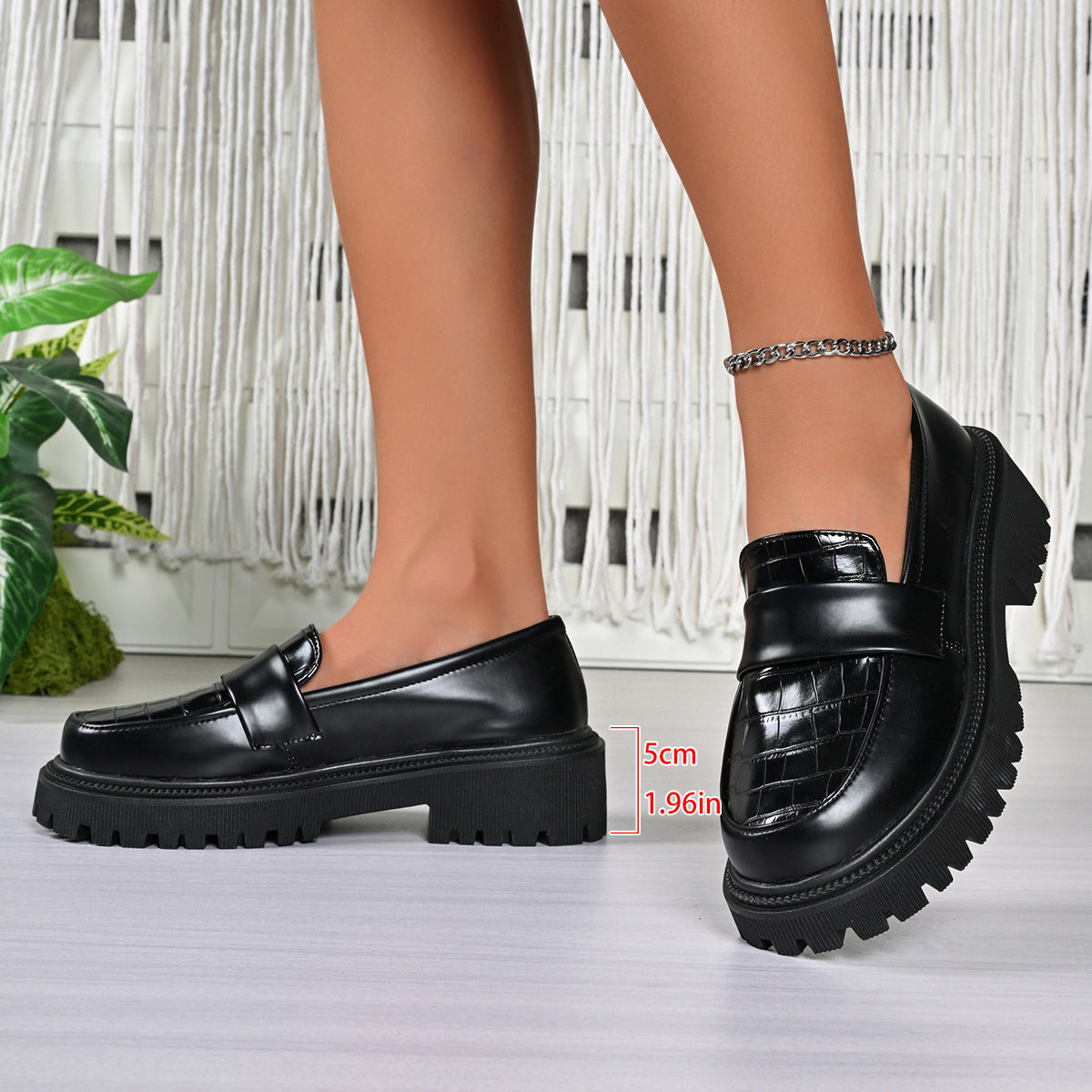 Womens Fashionable Plus-size Chunky-soled Leather Shoes