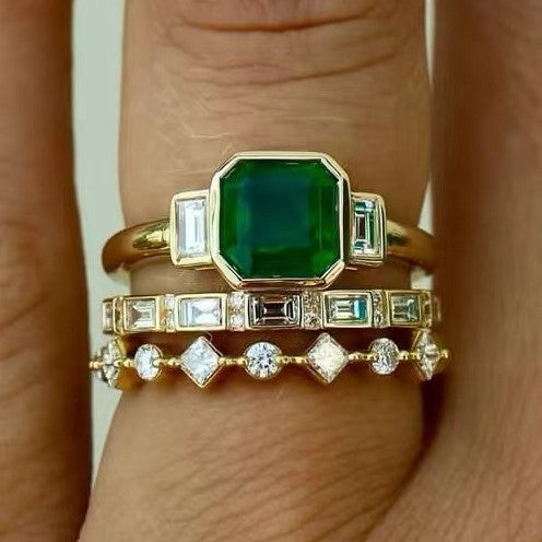 Fashion Alloy Inlaid Zircon r Green Treasure Ring