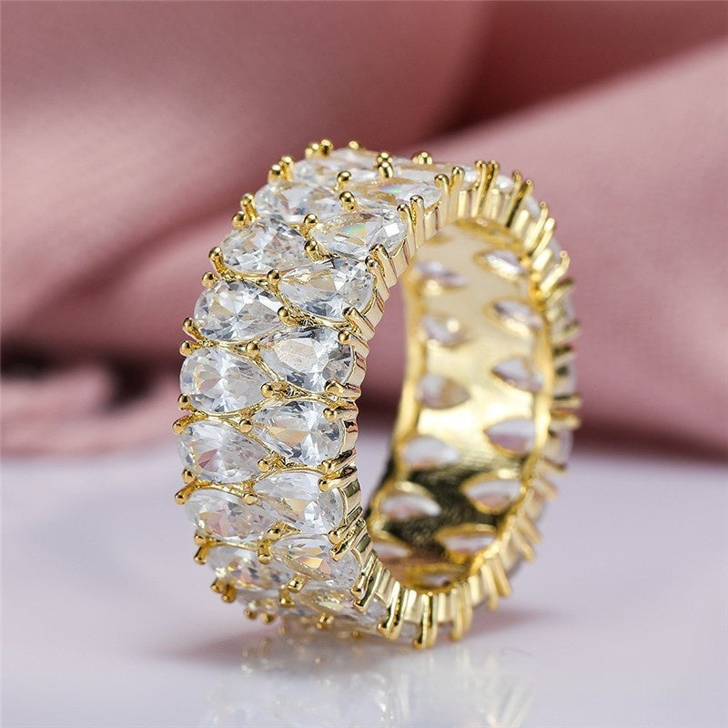 Irregular Gem With High Diamond And Full Ring