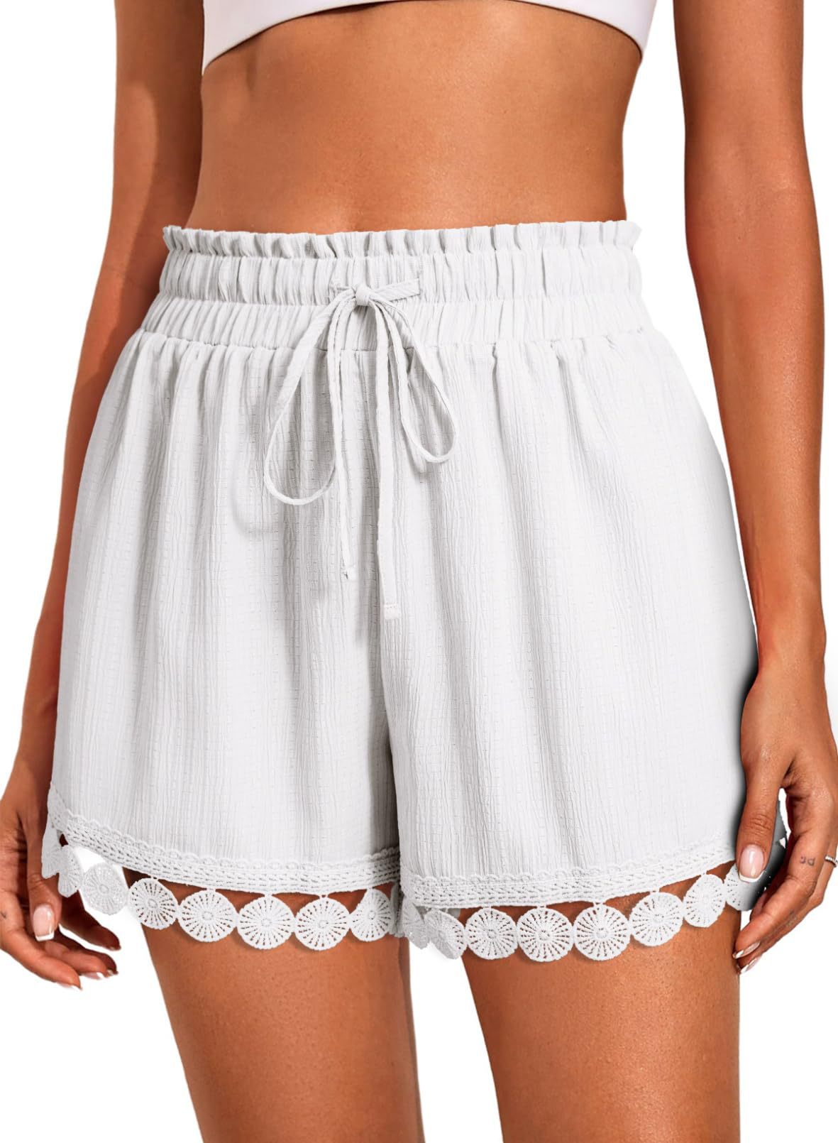 Fashionable Lace-trimmed Beach Casual Loose Lace-up Shorts